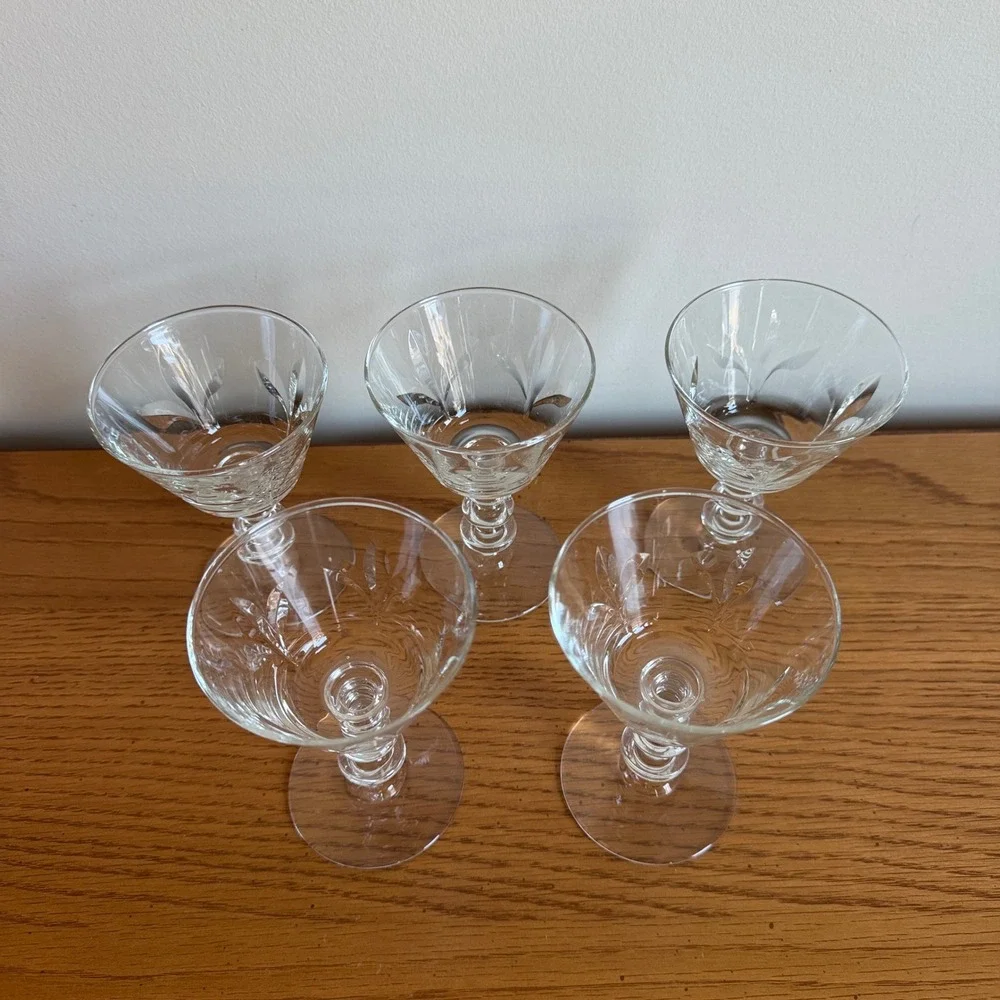 Set‎ of 5 Vintage Etched Crystal Cordial Glasses Fluted Stemware